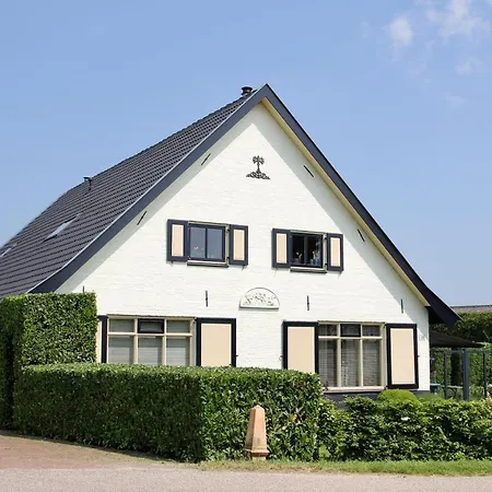 Bed & Breakfast Buitenwaard *