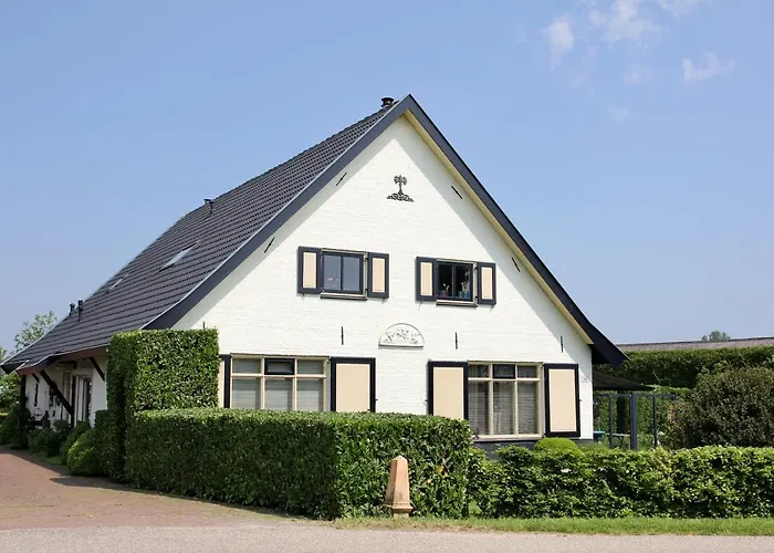 Bed & Breakfast Buitenwaard *